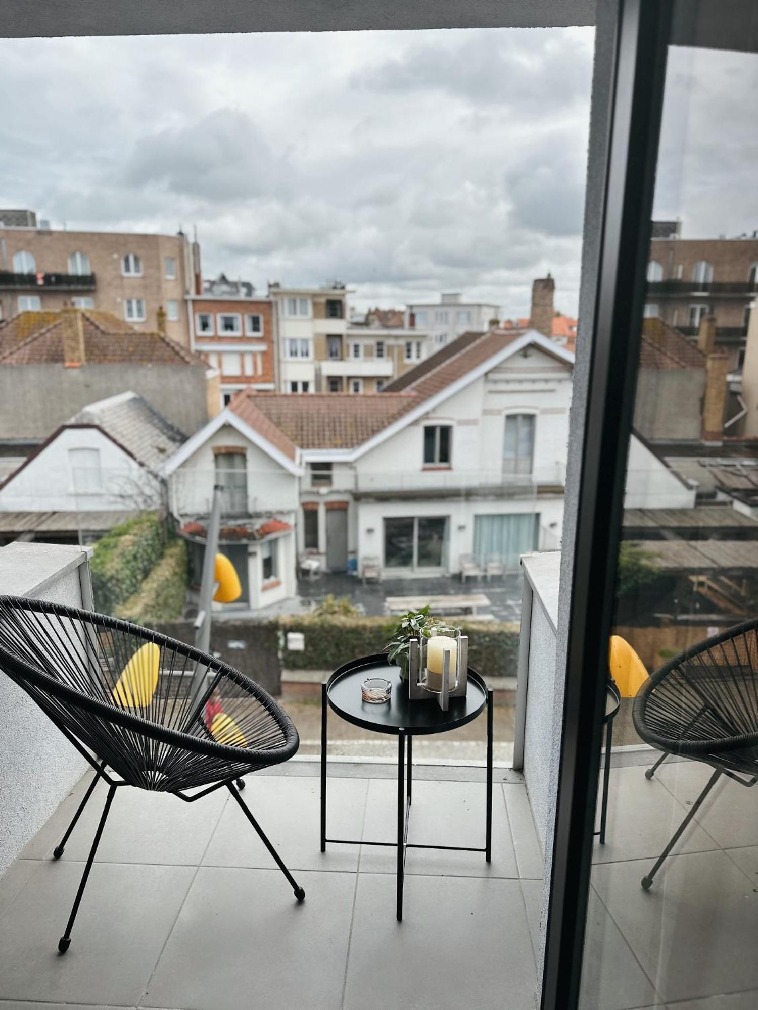 Seaside Living - Stella * De Panne